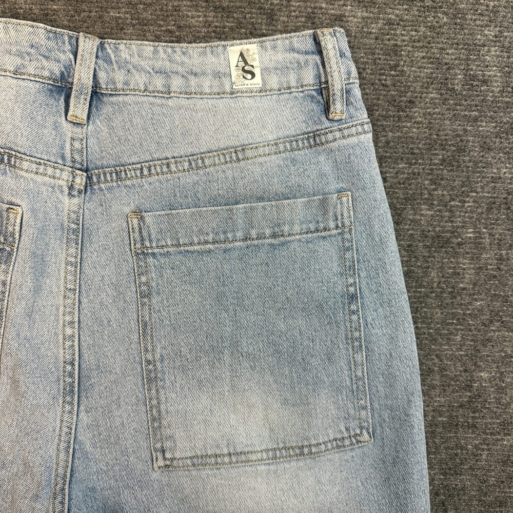 Altar'd State Light Wash Utility Carpenter Jeans Size 29 ALT-W3529 High Rise - Picture 8 of 12